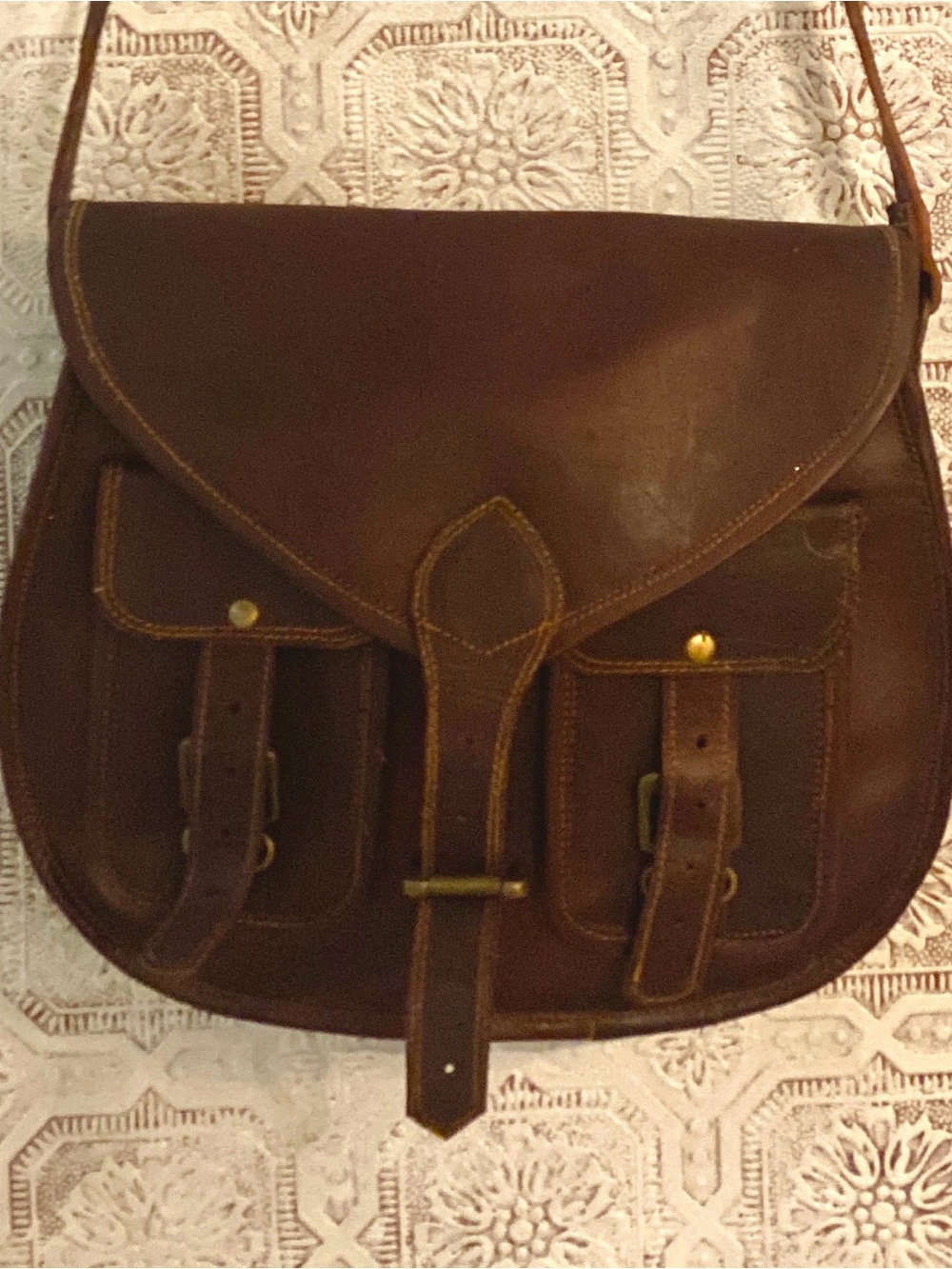 Classic Men's Brown Leather Crossbody Satchel